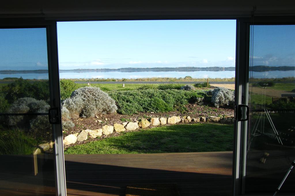 Meningie Coorong Waterfront Retreatヴィラ エクステリア 写真