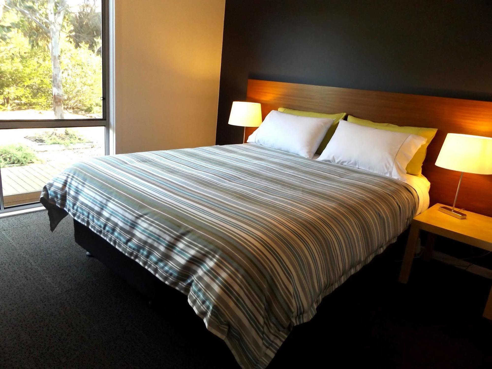 Meningie Coorong Waterfront Retreatヴィラ エクステリア 写真